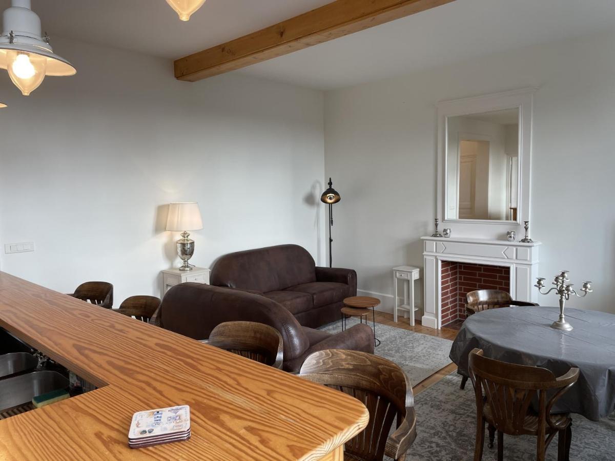 Le Royal XIX Vue Mer Dinard Exteriör bild